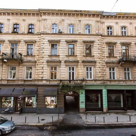 SoVA apartment str Gnatyuka 18 Lviv Exteriör bild
