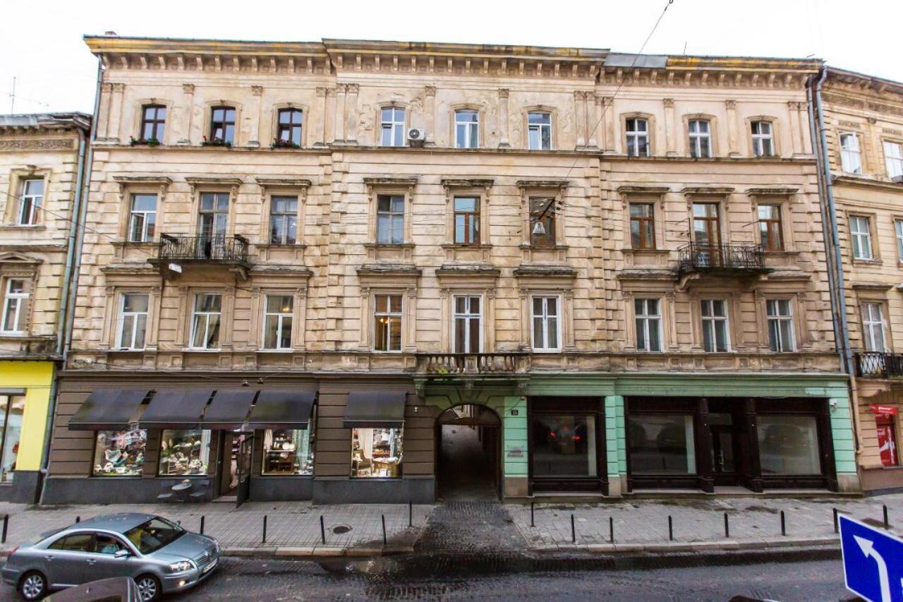 SoVA apartment str Gnatyuka 18 Lviv Exteriör bild