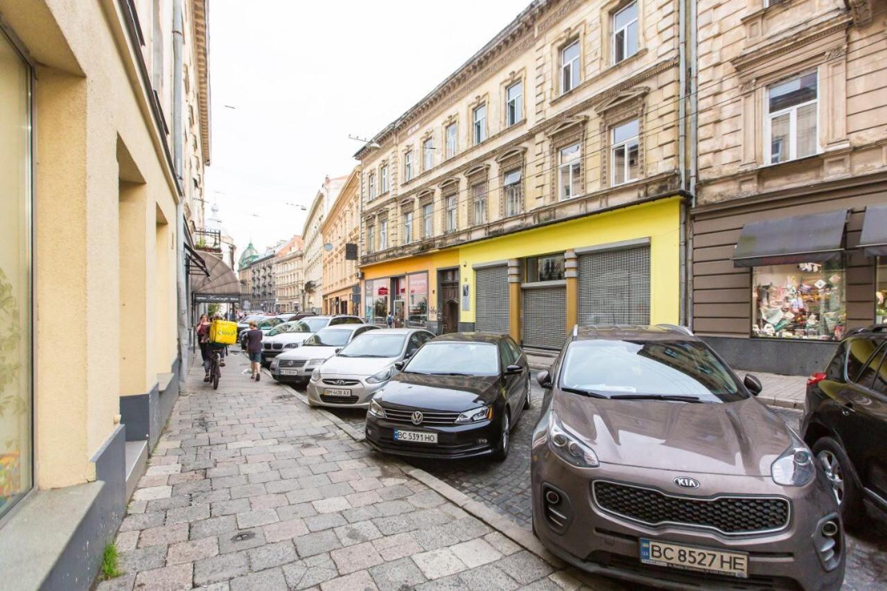 SoVA apartment str Gnatyuka 18 Lviv Exteriör bild